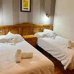 فندق Hotel Eriste