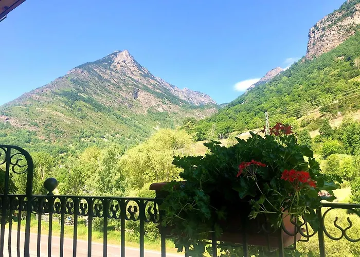 Hotel Eriste Hotell 2*