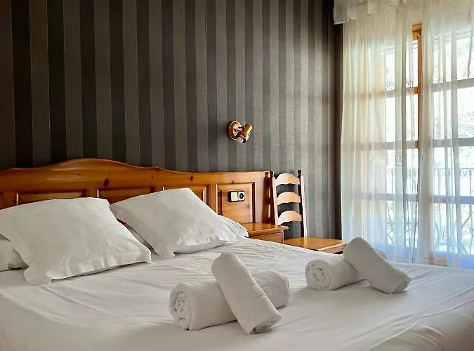 Hotel Eriste Hotell 2*